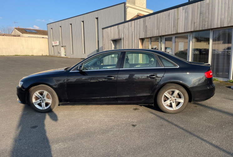 Audi A4 2.0 TDI 136 CV SERIE 3 PHASE 2 BUSINESS LINE  - GARANTIE 12 MOIS