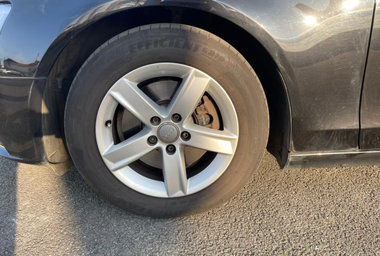 Audi A4 2.0 TDI 136 CV SERIE 3 PHASE 2 BUSINESS LINE  - GARANTIE 12 MOIS