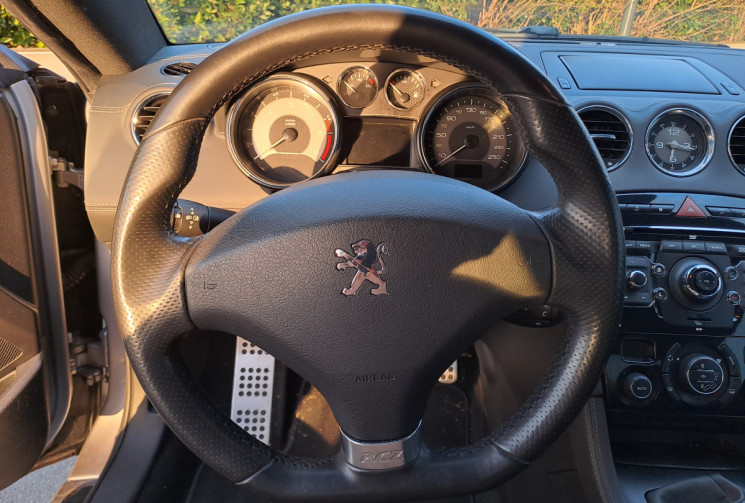 Peugeot RCZ 2.0 HDI 163ch Asphalt FULL OPTION