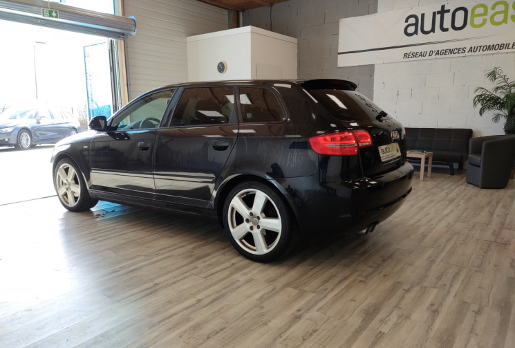 Audi A3 SPORTBACK  2.0 TDI 140ch S line DISTRIBUTION OK 