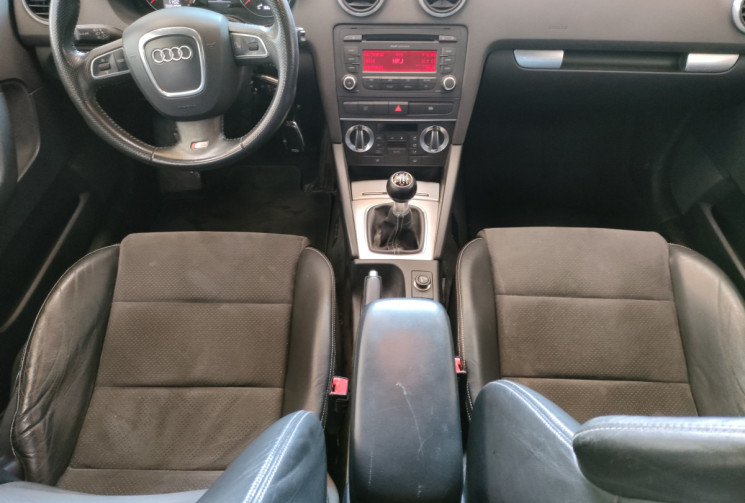 Audi A3 SPORTBACK  2.0 TDI 140ch S line DISTRIBUTION OK 