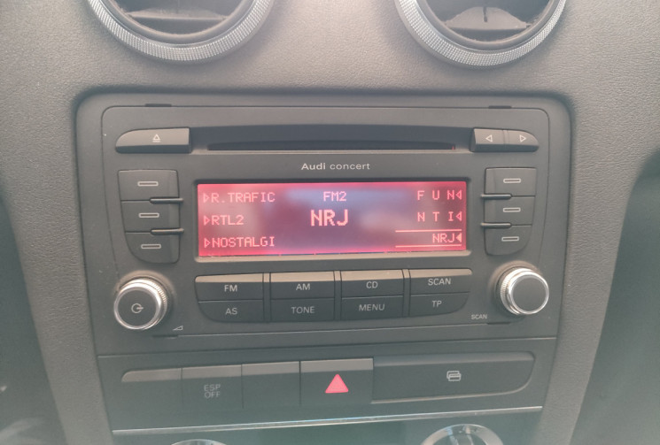 Audi A3 SPORTBACK  2.0 TDI 140ch S line DISTRIBUTION OK 