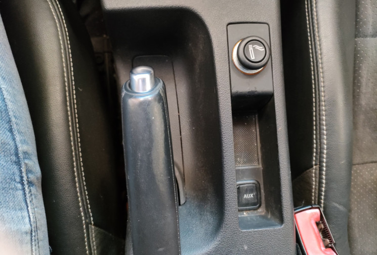 Audi A3 SPORTBACK  2.0 TDI 140ch S line DISTRIBUTION OK 