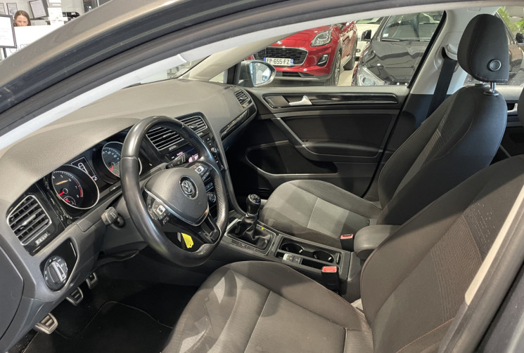Volkswagen Golf 1.0 TSI 110 SOUND 5P BVM6