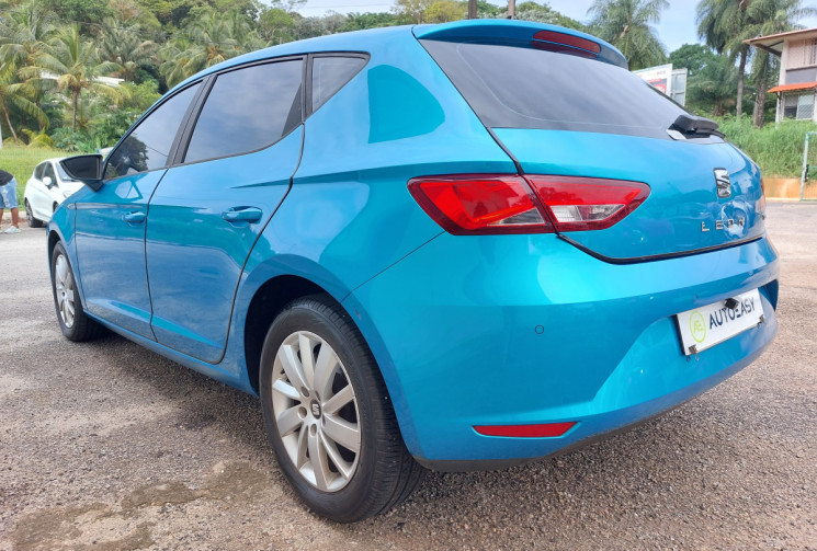 SEAT Leon 1.6 TDI 110ch FAP Premium Start&Stop // Bon état 