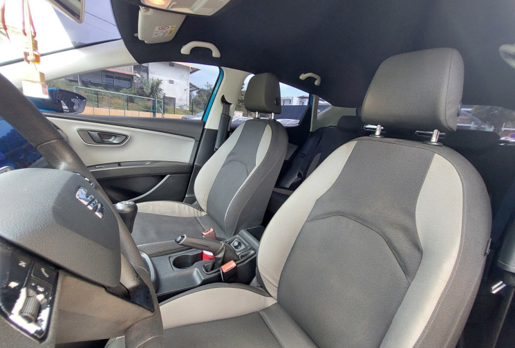 SEAT Leon 1.6 TDI 110ch FAP Premium Start&Stop // Bon état 