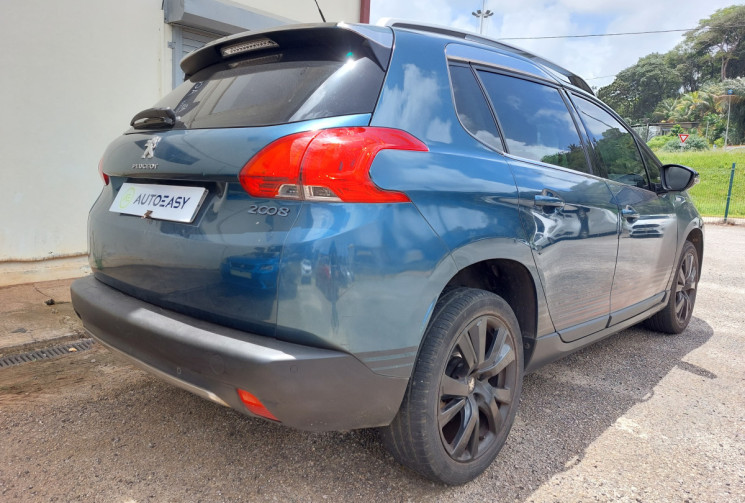 Peugeot 2008 1.6 BlueHDi 100ch Urban Cross S&S // Bon état