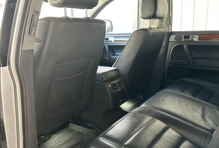 Volkswagen TOUAREG 3.2 V6 220 BVA