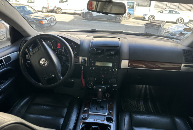 Volkswagen TOUAREG 3.2 V6 220 BVA