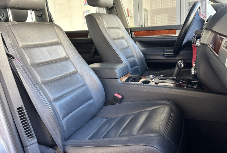 Volkswagen TOUAREG 3.2 V6 220 BVA