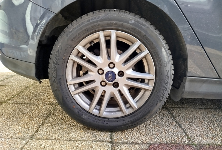 Ford Focus 1.6 TDCI FAP S&S 115 ch / TITANIUM