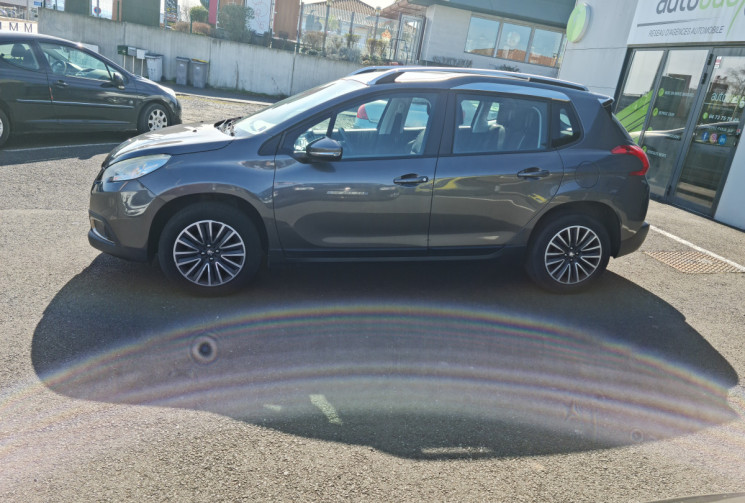 Peugeot 2008 1.6 hdi 100 CH RADAR AR / GPS
