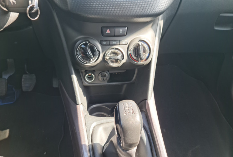 Peugeot 2008 1.6 hdi 100 CH RADAR AR / GPS