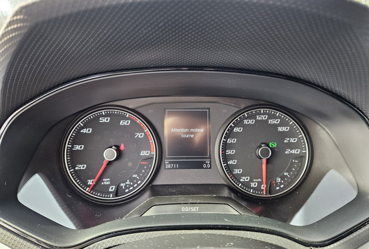 SEAT ARONA 1.0 TSI 110 COPA DSG7 1°M