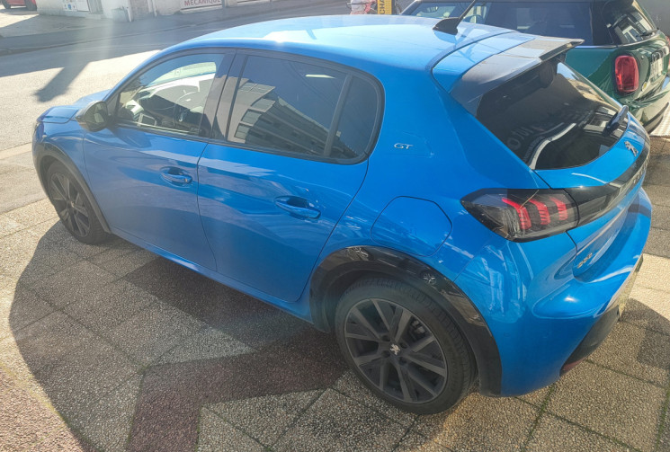Peugeot 208 II / 1.2 / 130 CV GT PACK / TVA Récupérable  