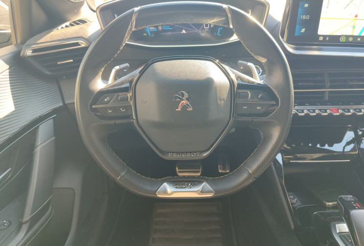 Peugeot 208 II / 1.2 / 130 CV GT PACK / TVA Récupérable  