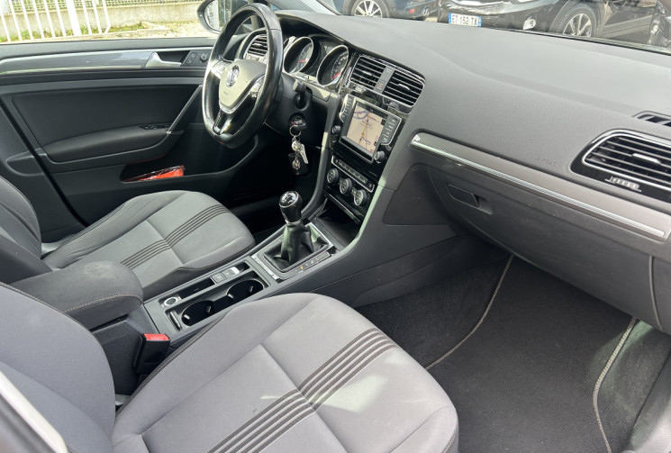 Volkswagen Golf VII SW 1.2 TSI Blue Motion 110 Allstar Historique complet /sièges chauffants/Carplay