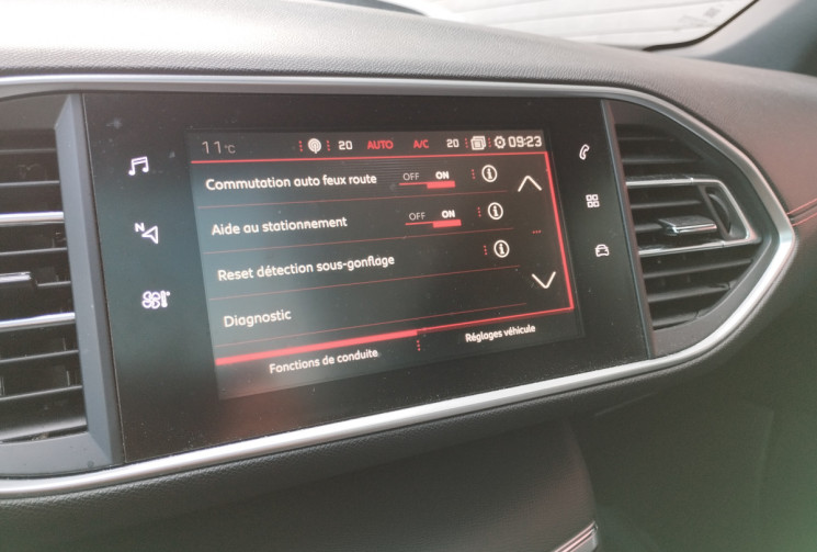 Peugeot 308 2.0 BlueHDi 180 S&S GT EAT8 / Historique complet / Toit pano / WiFi Denon 
