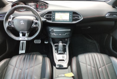 Peugeot 308 2.0 BlueHDi 180 S&S GT EAT8 / Historique complet / Toit pano / WiFi Denon 