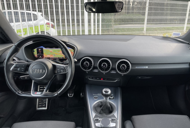 Audi TT 2.0 TDI Ultra 184 S-LINE