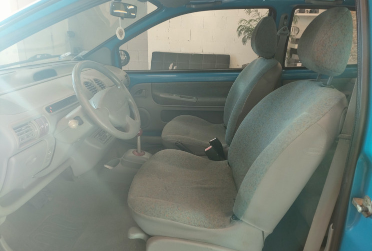 Renault Twingo I Phase 2 (X06) 1.2 i 60ch AUTO QUICKSHIFT