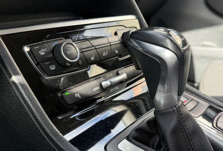 BMW SERIE 2 ACTIVETOURER 225xeA 224 Business Design