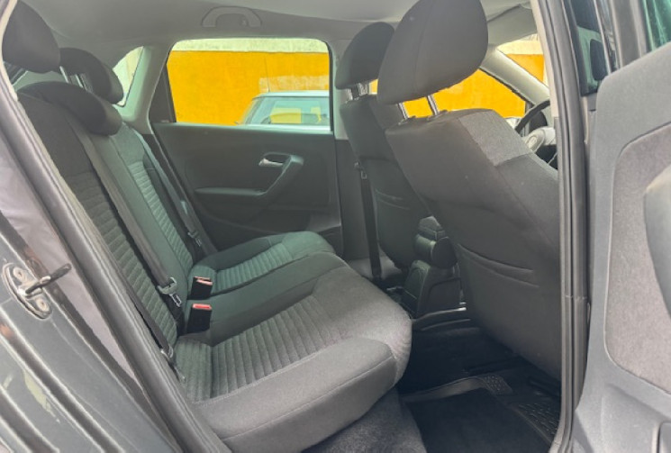 Volkswagen Polo confortline 1.6 tdi 90 cv origine France 2eme main 