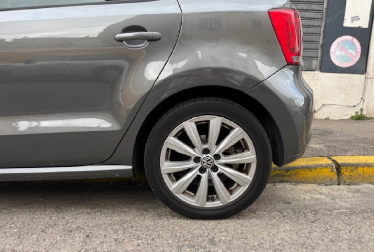 Volkswagen Polo confortline 1.6 tdi 90 cv origine France 2eme main 