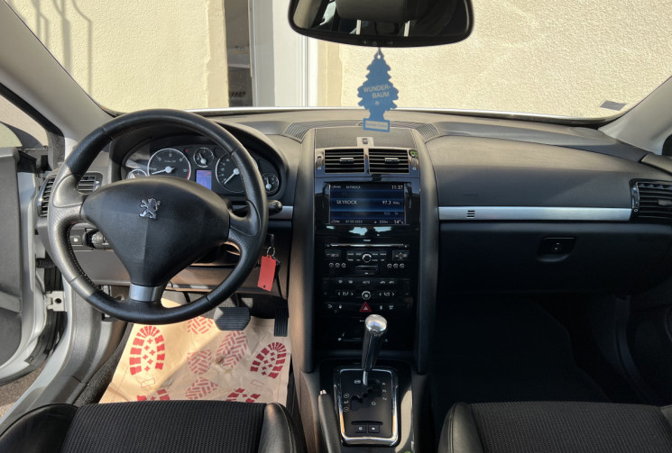 Peugeot 407 3.0 HDi V6  241 CH BVA