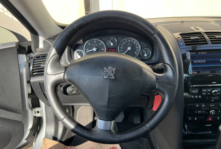 Peugeot 407 3.0 HDi V6  241 CH BVA