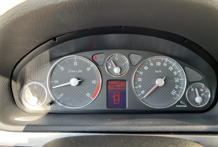 Peugeot 407 3.0 HDi V6  241 CH BVA