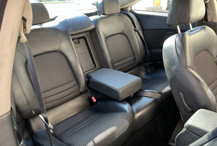 Peugeot 407 3.0 HDi V6  241 CH BVA