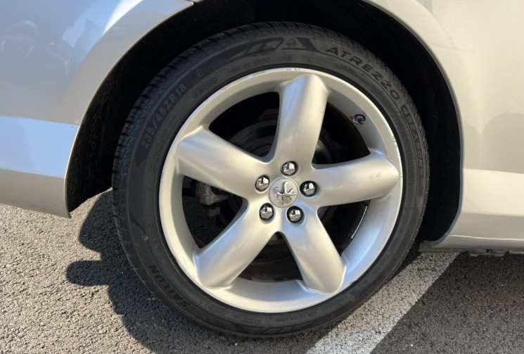 Peugeot 407 3.0 HDi V6  241 CH BVA