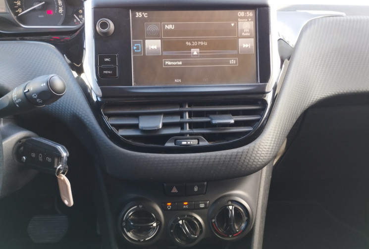Peugeot 2008 1.2 THP 110 ALLURE S&S BOITE AUTO