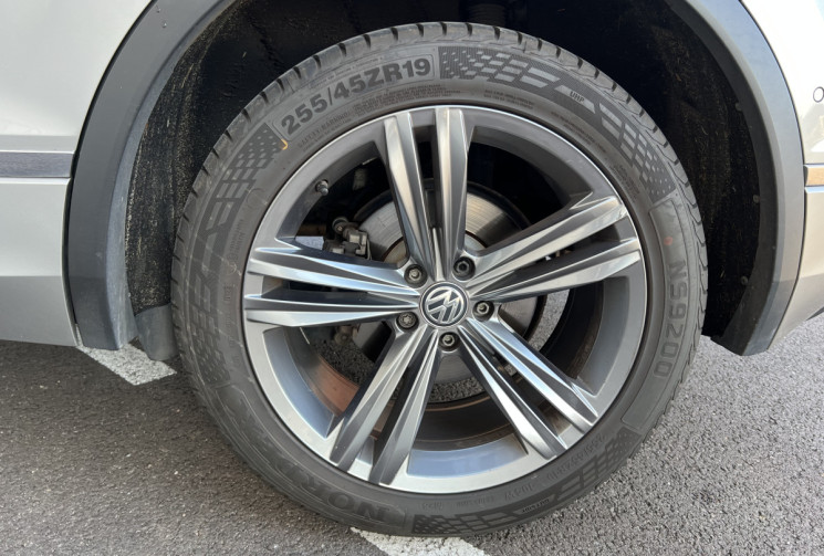 Volkswagen Tiguan II 2.0 TDi R-LINE 4Motion DSG7 190ch