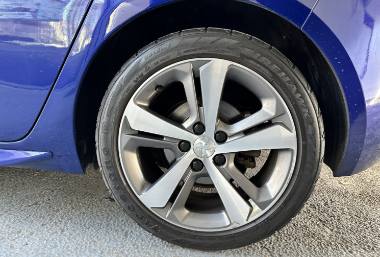 Peugeot 308 GT LINE II 2.0 BLUEHDI 150 BVA 