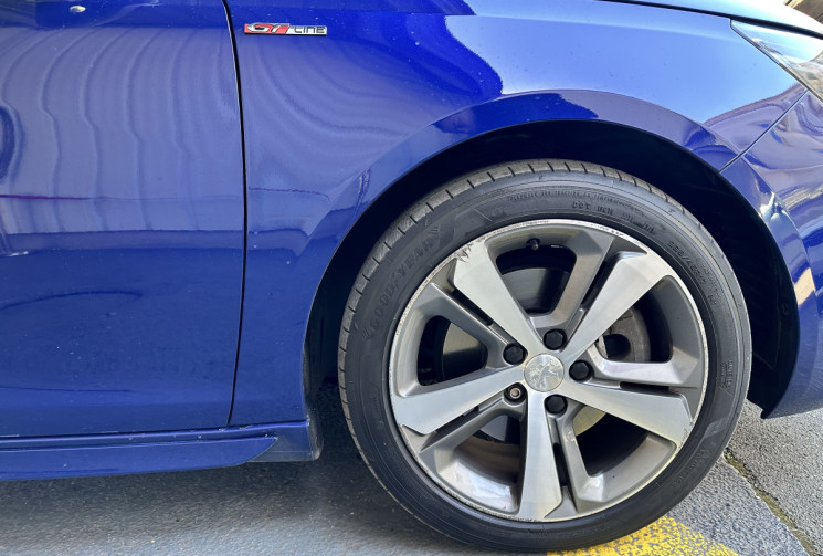 Peugeot 308 GT LINE II 2.0 BLUEHDI 150 BVA 