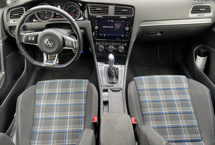 Volkswagen Golf VII Phase 2 GTE 1.4 TSI 204 Hybrid DSG6 150 CV BVA