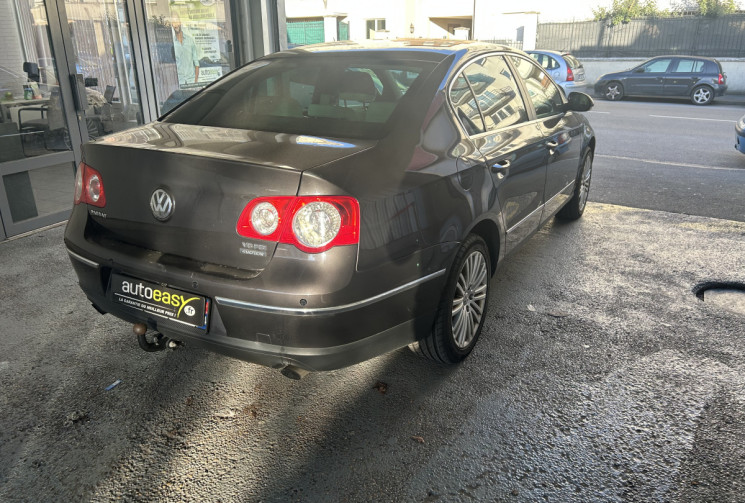 Volkswagen Passat 3.2 V6 FSI 250 