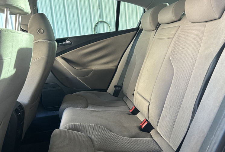 Volkswagen Passat 3.2 V6 FSI 250 