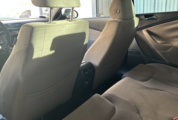 Volkswagen Passat 3.2 V6 FSI 250 