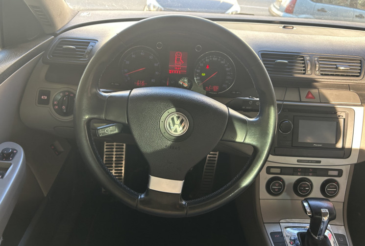 Volkswagen Passat 3.2 V6 FSI 250 
