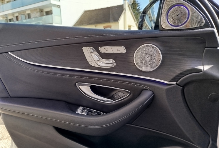 Mercedes CLASSE E 300De EQ Power 194 cv AMG LINE / BURNMESTER/ SUIVI MERCEDES 
