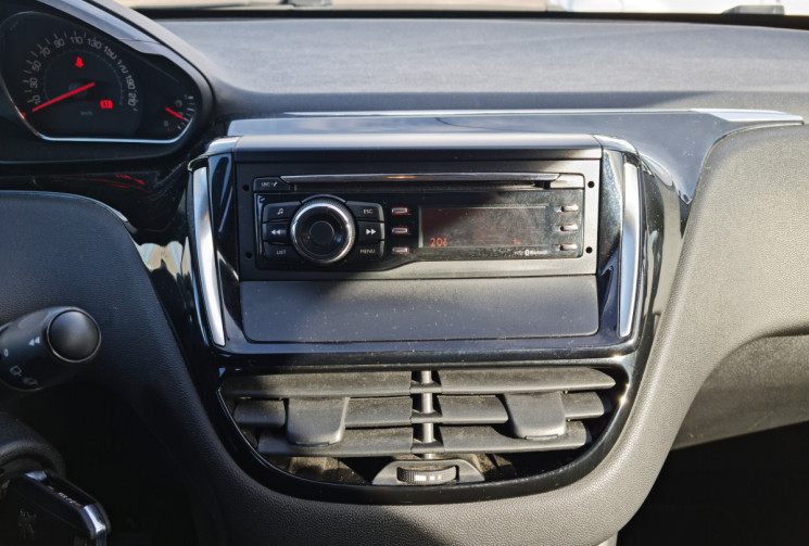Peugeot 208 1.2 VTI 82 CH ACCESS