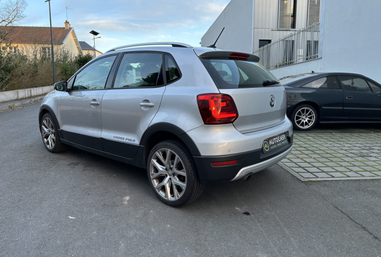 Volkswagen Polo  CrossPolo 1.2 TSI 90ch 5p