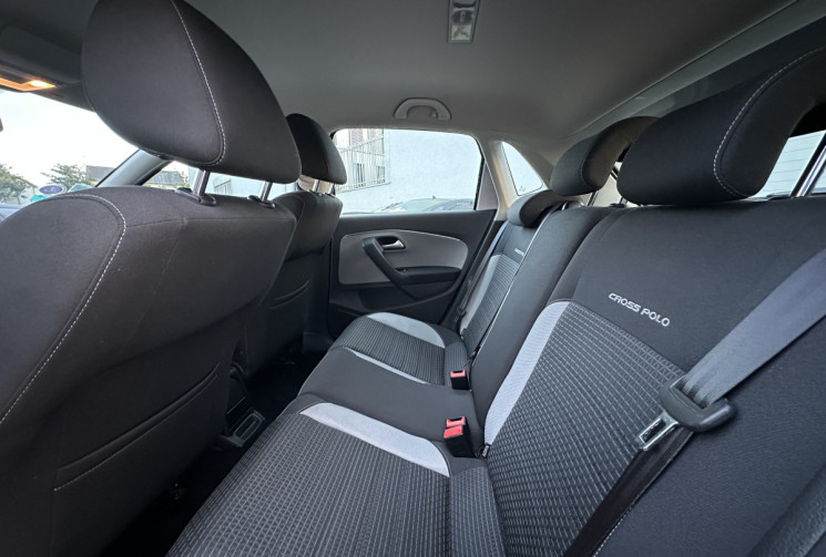 Volkswagen Polo  CrossPolo 1.2 TSI 90ch 5p