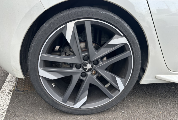 Peugeot 308 GTI BPS 1.6 THP 270