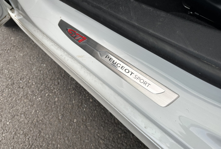 Peugeot 308 GTI BPS 1.6 THP 270
