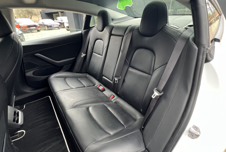 Tesla Model 3 Standard Range Plus SR+ RWD / 1ère Main / Jantes 19