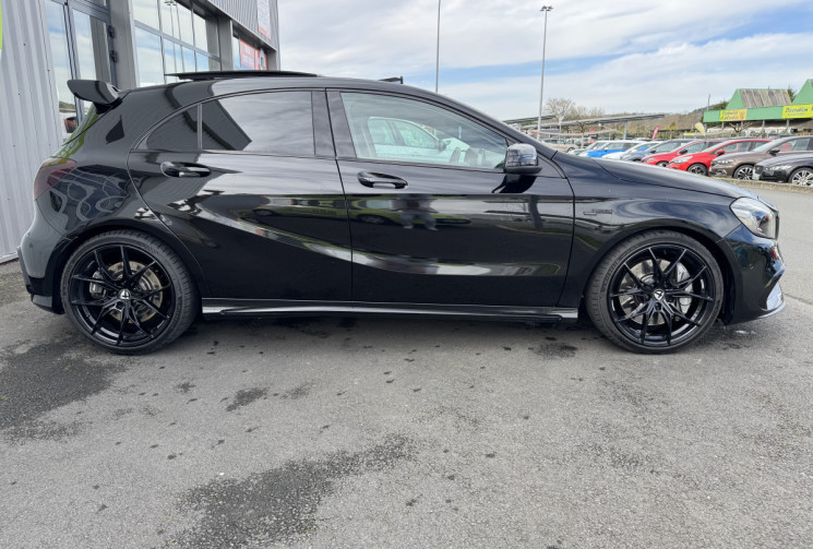 Mercedes Classe A A 45 AMG 4Matic / ENTRETIEN MERCEDES / TOIT OUVRANT / LIGNE PERF / CARPLAY